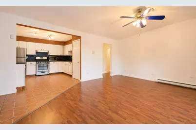 244 E Bailey Road #J, Naperville, IL 60565 - Photo 3