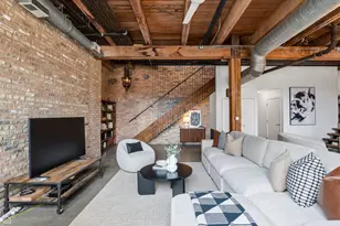 835 N Wood St, Chicago, IL 60622 - Photo 9