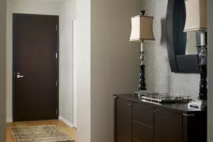 240 E Illinois St, Chicago, IL 60611 - Photo 17