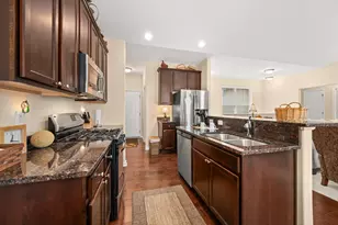 21 W Winterberry Ave, Cortland, IL 60112 - Photo 11