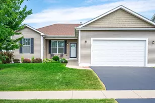 21 W Winterberry Ave, Cortland, IL 60112 - Photo 25