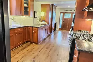 10711 S Artesian Ave, Chicago, IL 60655 - Photo 5
