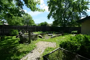 1810 Howe Ln, Hanover Park, IL 60133 - Photo 19