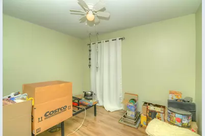 1810 Howe Lane, Hanover Park, IL 60133 - Photo 15