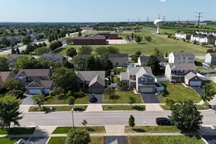 1806 Wintercrest Ct, Shorewood, IL 60404 - Photo 31