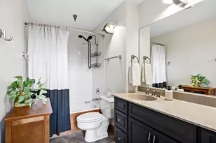 331 S Peoria St, Chicago, IL 60607 - Photo 13