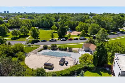 375 Juniper Tree Court, Hoffman Estates, IL 60169 - Photo 29
