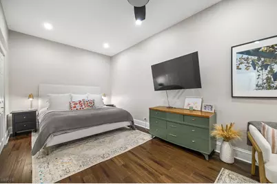 1020 W Roscoe Street #1W, Chicago, IL 60657 - Photo 17