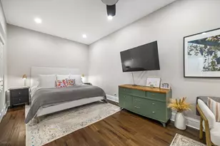 1020 W Roscoe St, Chicago, IL 60657 - Photo 17