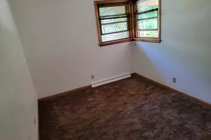 [Address not provided], Freeport, IL 61032 - Photo 13