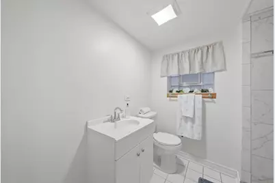 2922 W Nelson Street, Chicago, IL 60618 - Photo 29