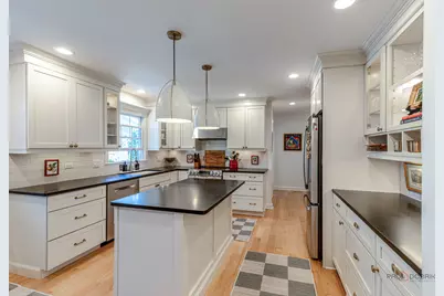 1110 Furlong Drive, Libertyville, IL 60048 - Photo 15