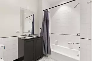 21 N May St, Chicago, IL 60607 - Photo 15