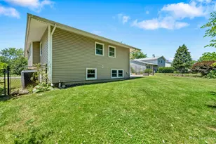4145 Winston Dr, Hoffman Estates, IL 60192 - Photo 37