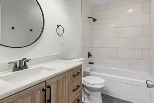 4145 Winston Dr, Hoffman Estates, IL 60192 - Photo 13