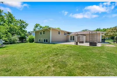 4145 Winston Drive, Hoffman Estates, IL 60192 - Photo 35