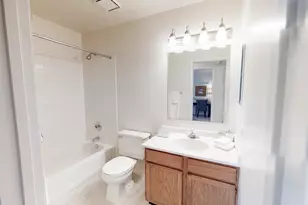 1138 Johnson Dr, Buffalo Grove, IL 60089 - Photo 15