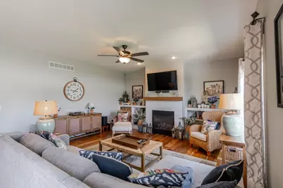 1304 Staghorne Way, Bloomington, IL 61705 - Photo 19
