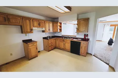 9830 Yorktown Road, Lyndon, IL 61261 - Photo 9