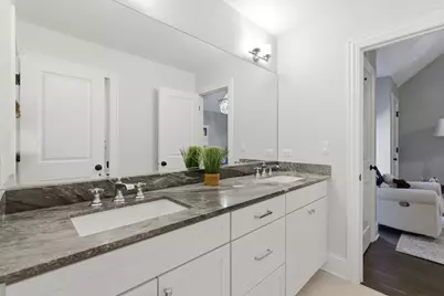 307 E Hillside Avenue, Barrington, IL 60010 - Photo 31