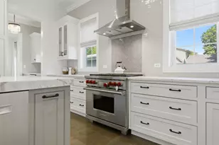 307 E Hillside Ave, Barrington, IL 60010 - Photo 9