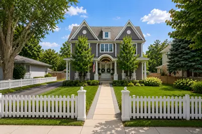 307 E Hillside Avenue, Barrington, IL 60010 - Photo 1