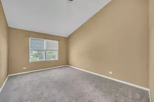 581 Le Parc Cir, Buffalo Grove, IL 60089 - Photo 19