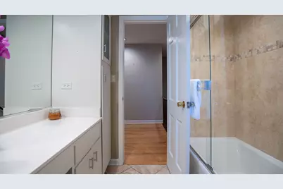 3614 Radcliffe Drive, Northbrook, IL 60062 - Photo 23