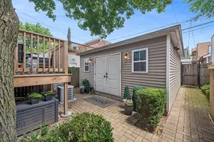 3635 N Hermitage Ave, Chicago, IL 60613 - Photo 35