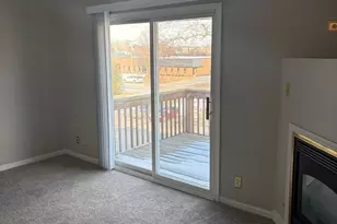 1855 Tall Oaks Dr, Aurora, IL 60505 - Photo 5
