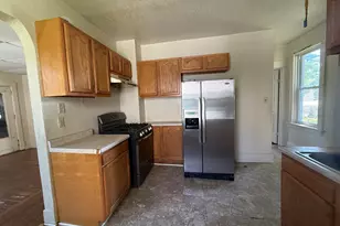 1355 S 7th Ave, Kankakee, IL 60901 - Photo 3