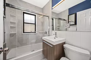 146 Clyde Ave, Evanston, IL 60202 - Photo 17