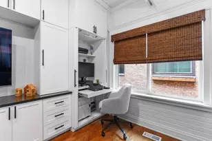 1912 N Cleveland Ave, Chicago, IL 60614 - Photo 19