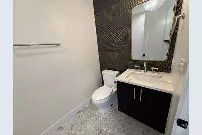 1653 W Division Street, Chicago, IL 60622 - Photo 3
