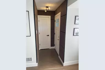 8739 S Bennett Avenue, Chicago, IL 60617 - Photo 3
