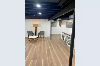 8739 S Bennett Avenue, Chicago, IL 60617 - Photo 17