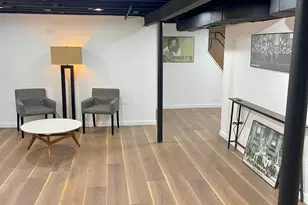 8739 S Bennett Ave, Chicago, IL 60617 - Photo 17