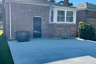 8739 S Bennett Ave, Chicago, IL 60617 - Photo 25