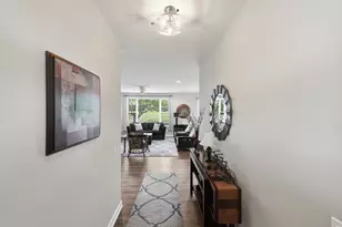 12604 Golf View Dr, Huntley, IL 60142 - Photo 5