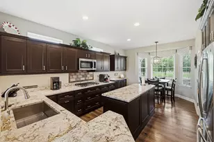 12604 Golf View Dr, Huntley, IL 60142 - Photo 13