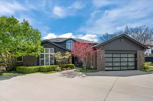 1755 Overland Trail, Deerfield, IL 60015 - Photo 1