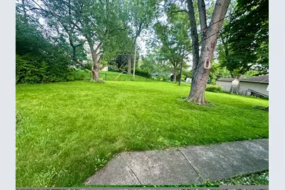 45 Golfview Road, Lake Zurich, IL 60047 - Photo 9