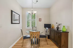 6735 N Cicero Ave, Lincolnwood, IL 60712 - Photo 13