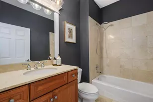 2222 W Belmont Ave, Chicago, IL 60618 - Photo 19
