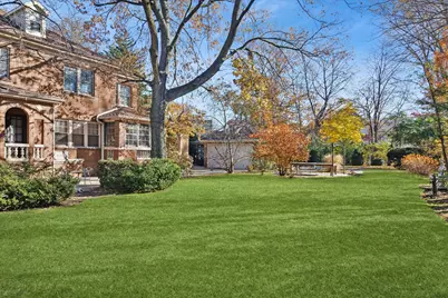 5873 N Forest Glen Avenue, Chicago, IL 60646 - Photo 3