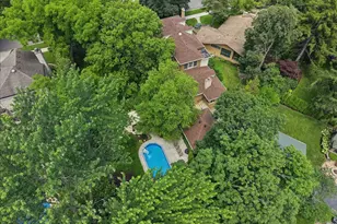 5873 N Forest Glen Ave, Chicago, IL 60646 - Photo 39