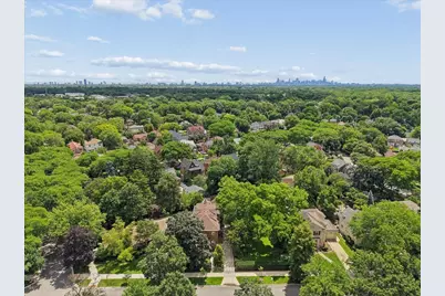 5873 N Forest Glen Avenue, Chicago, IL 60646 - Photo 35