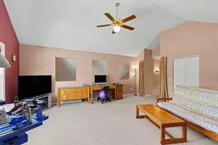 3208 Cherry Hills Dr, Champaign, IL 61822 - Photo 41