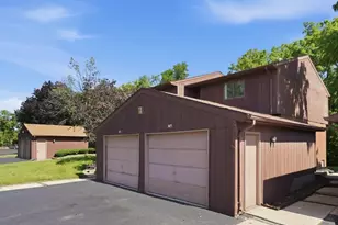 1445 Midland Ct, Joliet, IL 60436 - Photo 17