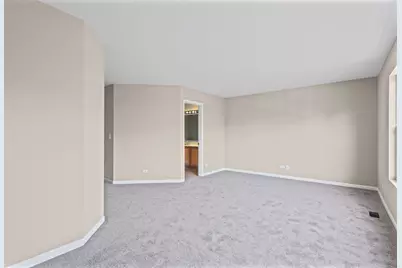 535 N Red Deer Road #535, Round Lake, IL 60073 - Photo 11
